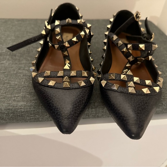 Excellent condition Valentino ballerina size 36.5, fits 37 - Picture 7 of 10
